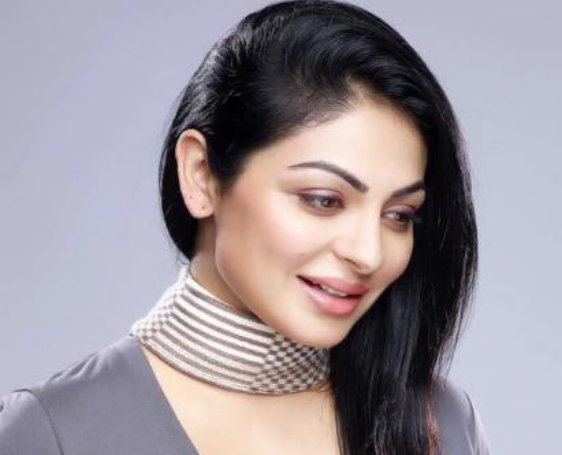 Neeru Bajwa