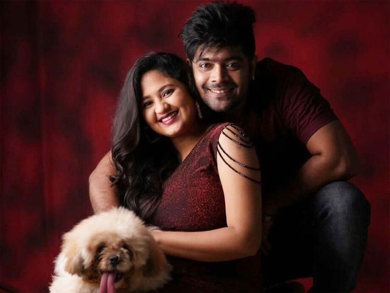 singer Revanth's wife who gave birth to a baby girl - ThiruttuVCD
